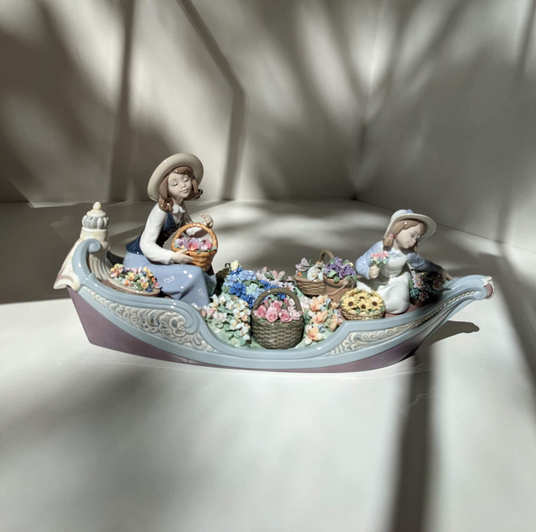 Lladro Figurines Featured Image