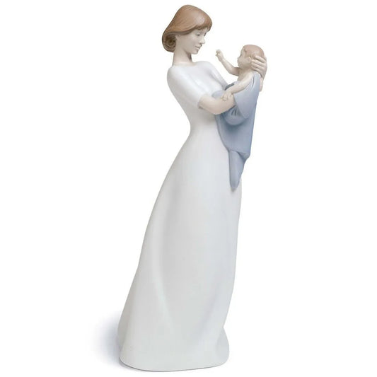 A Mother's Treasure Figurine (Lladro Special Order)