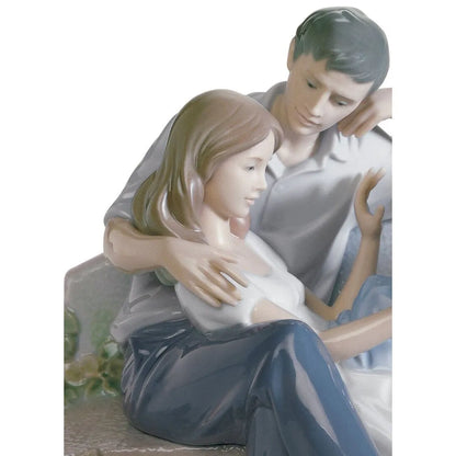 A Priceless Moment Couple Figurine (Lladro Special Order)