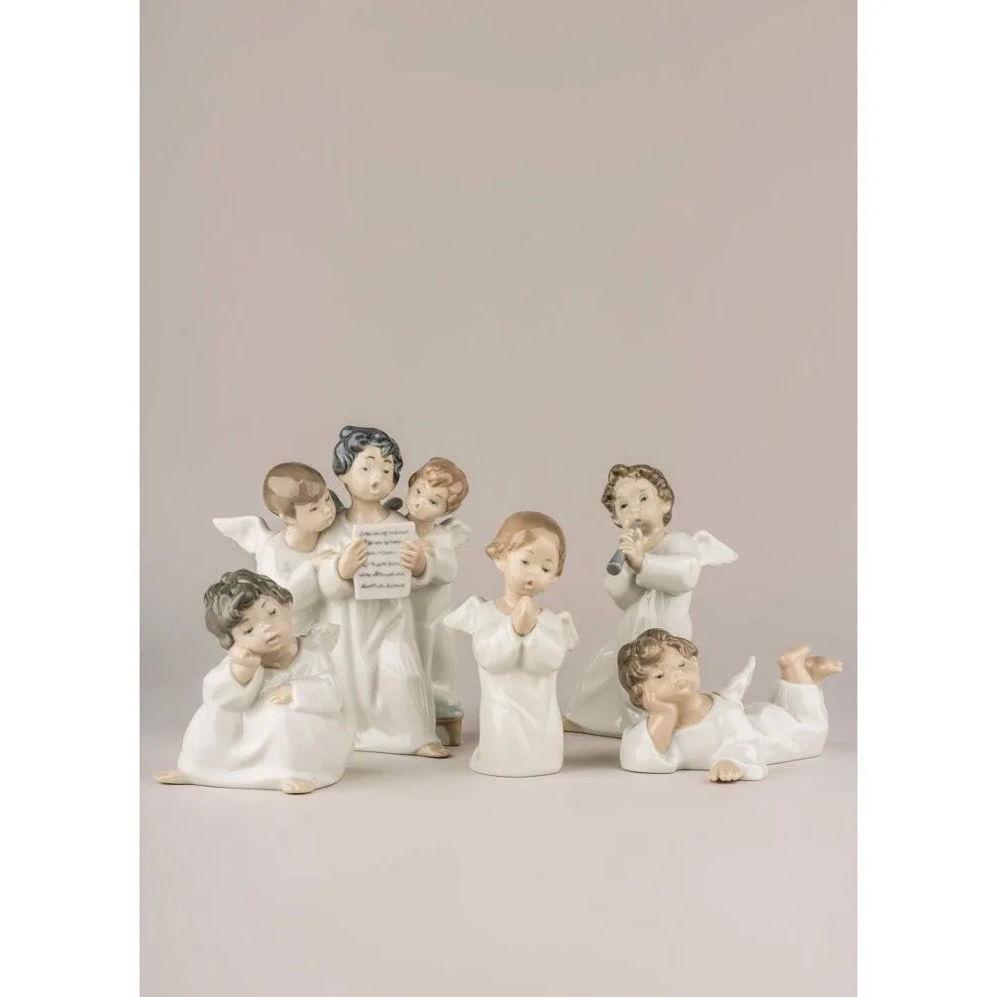 Angel Praying Figurine (Lladro Special Order)