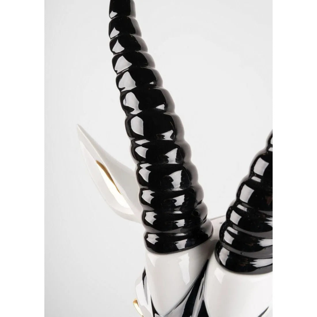 Antelope Mask - Black And Gold (Lladro Special Order)