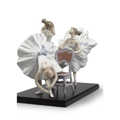 Backstage Ballet Figurine (Limited Edition) (Lladro Special Order)