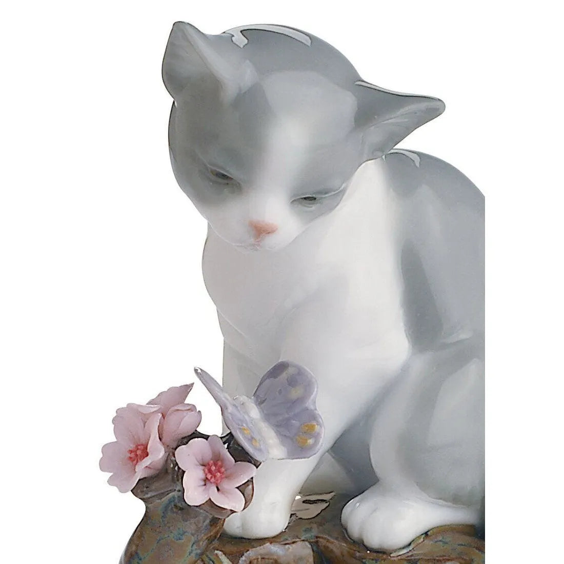 Blossoms For The Kitten Cat Figurine (Lladro Special Order)