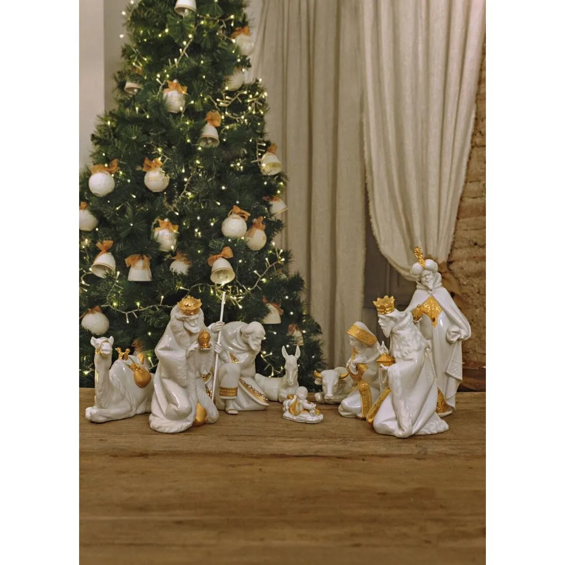 Camel Nativity Figurine - Golden Lustre (Lladro Special Order)