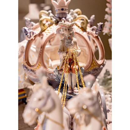 Cinderella's Arrival Sculpture (Limited Edition) (Lladro Special Order)