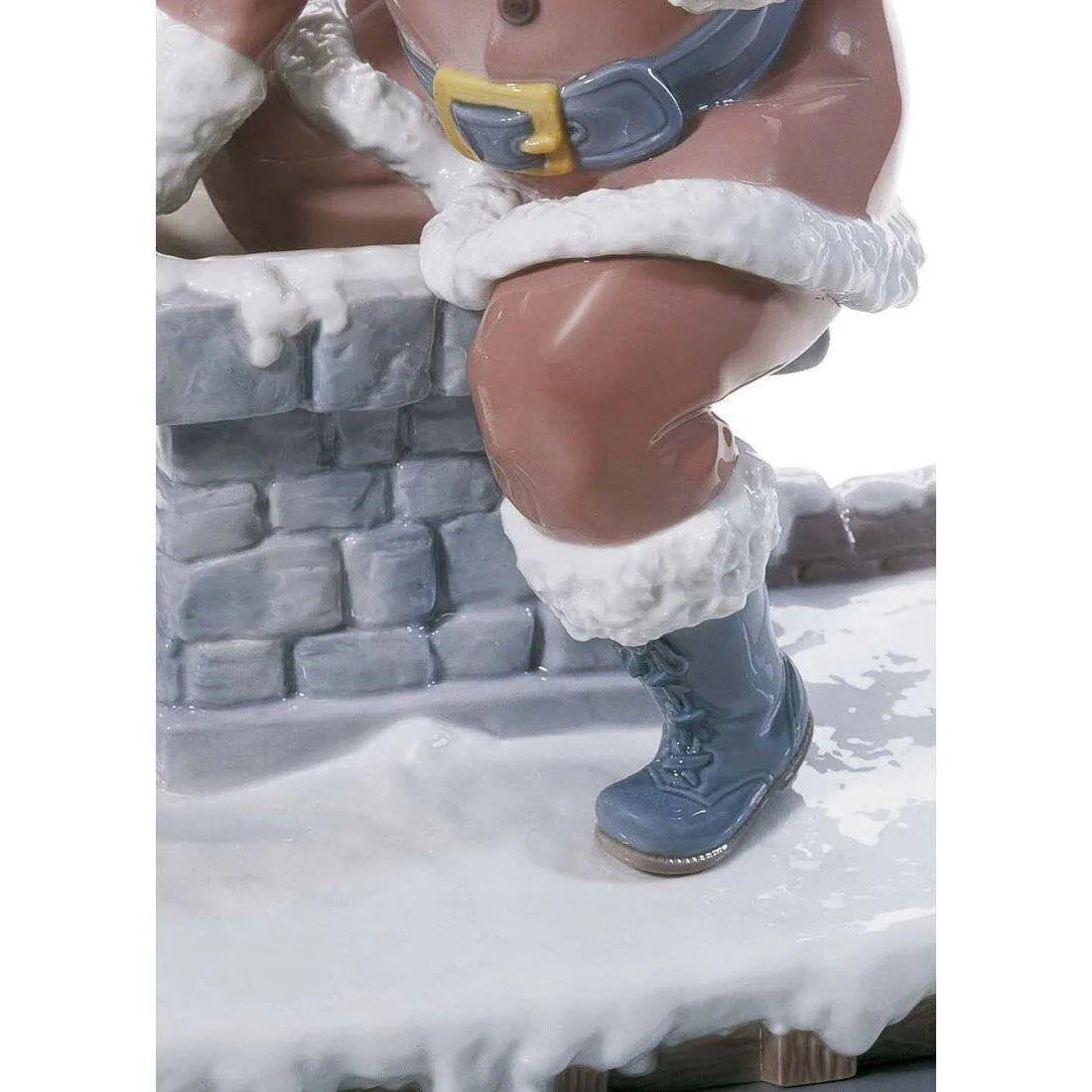 Down The Chimney Santa Figurine (Limited Edition) (Lladro Special Order)