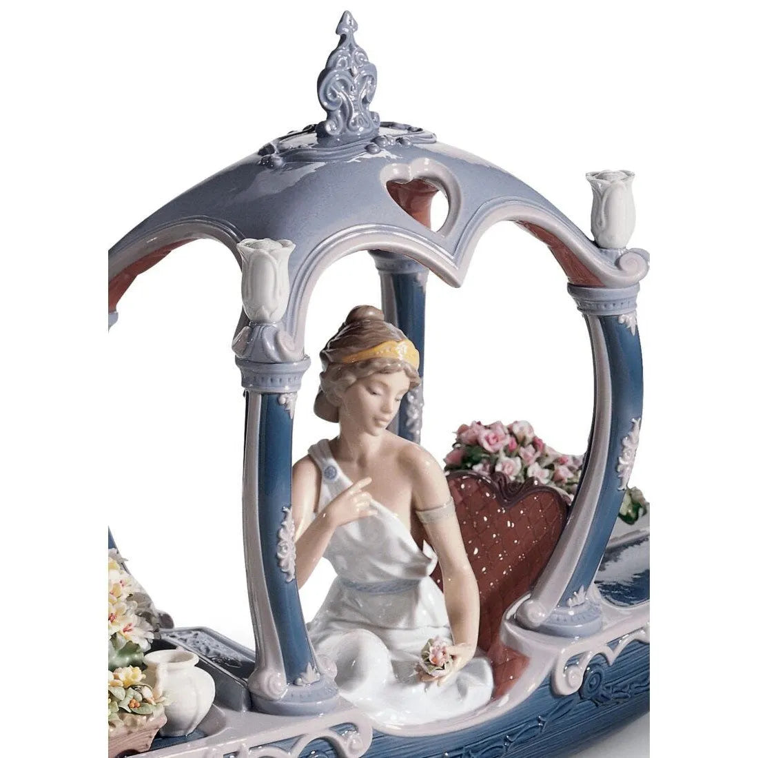 Gondola Of Love Goddess Sculpture (Limited Edition) (Lladro Special Order)