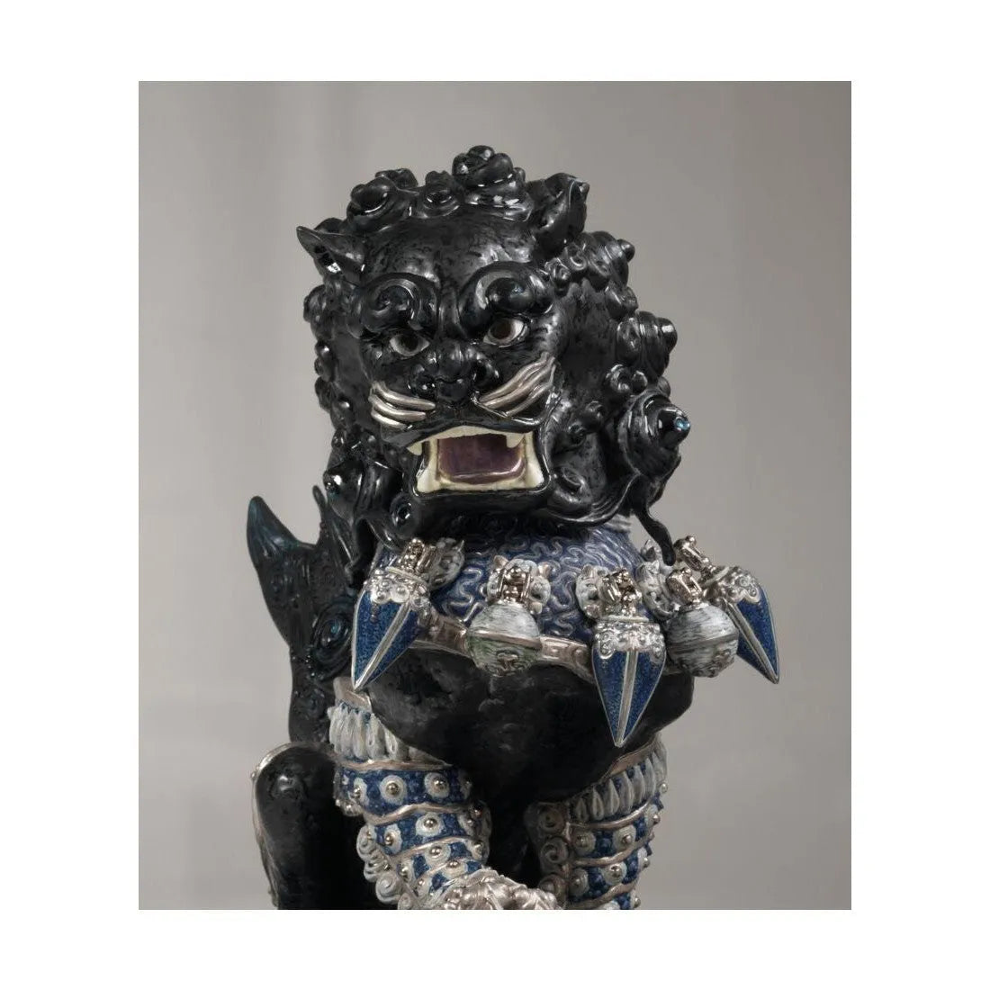 Guardian Lion Sculpture - Black (Limited Edition) (Lladro Special Order)