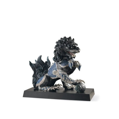 Guardian Lion Sculpture - Black (Limited Edition) (Lladro Special Order)