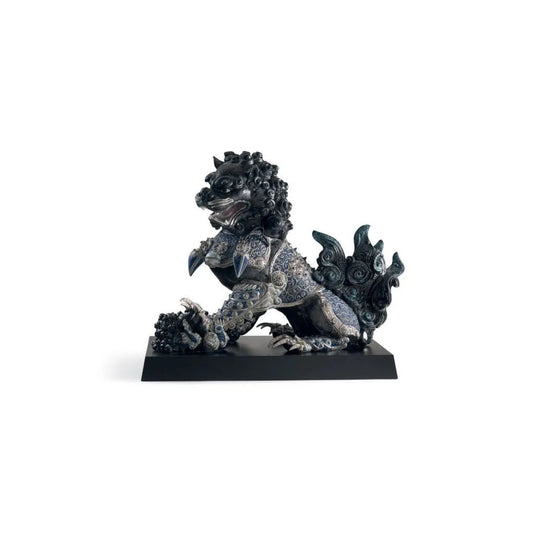 Guardian Lioness Sculpture - Black (Limited Edition) (Lladro Special Order)