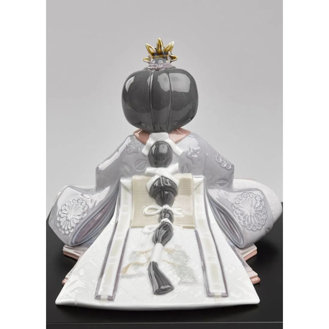 Hinamatsuri Dolls Figurine (Lladro Special Order)