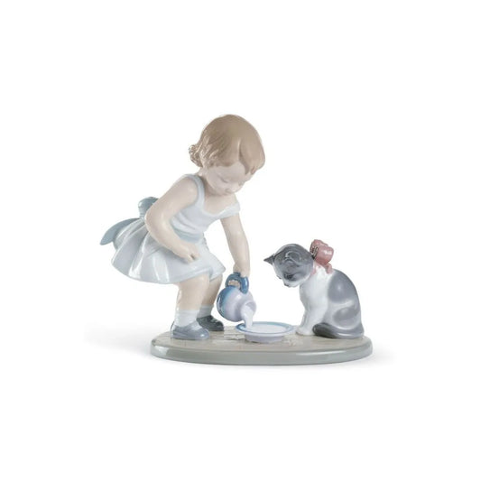 Kitty's Breakfast Time Figurine (Lladro Special Order)