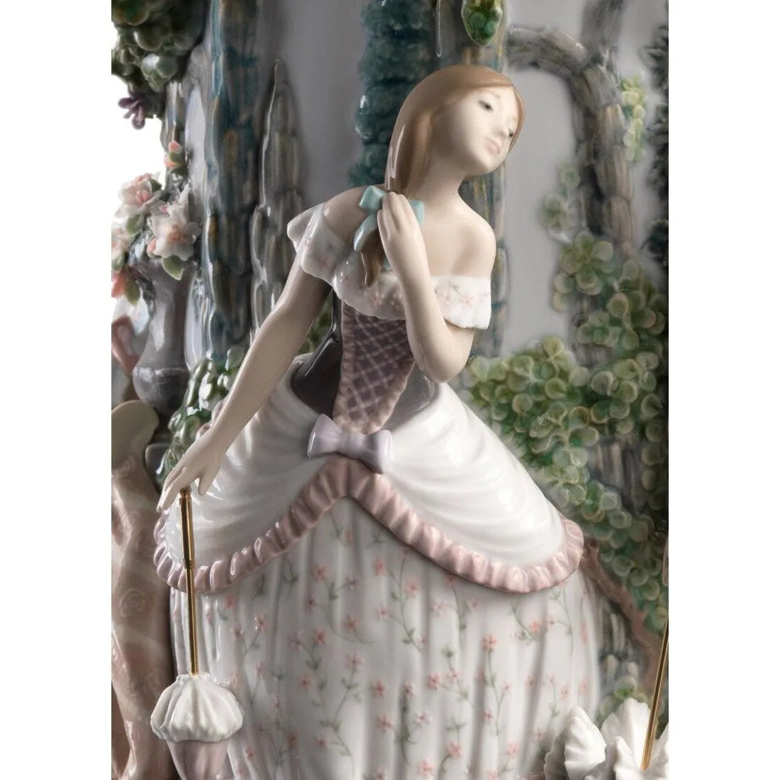 Ladies From Aranjuez Vase (Limited Edition) (Lladro Special Order)