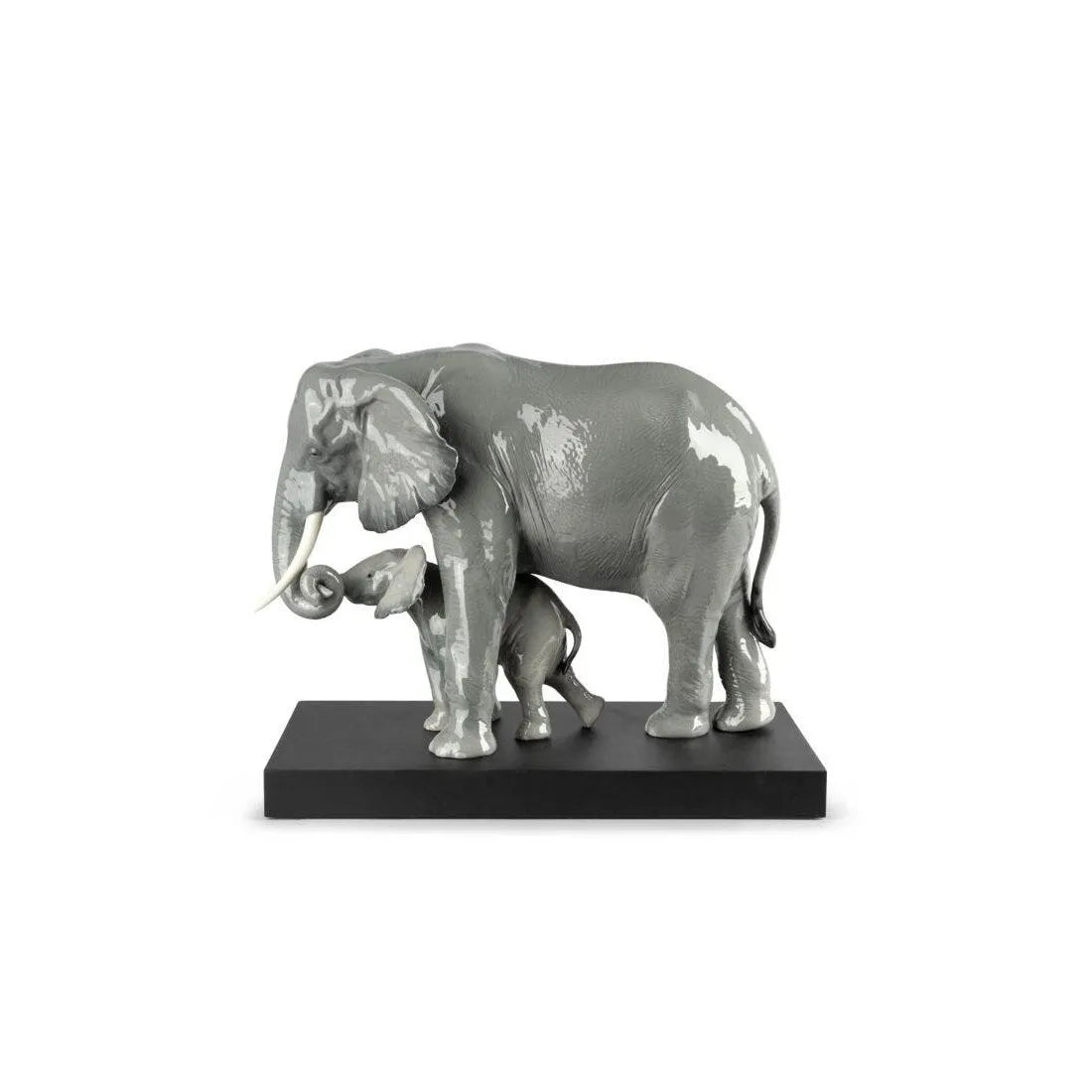 Leading The Way Elephants Sculpture (Lladro Special Order)