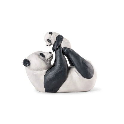 Mommy Panda Sculpture (Lladro Special Order)