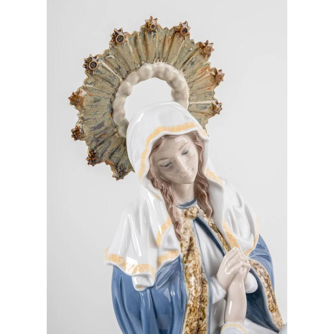 Our Lady Of Divine Providence Figurine (Lladro Special Order)