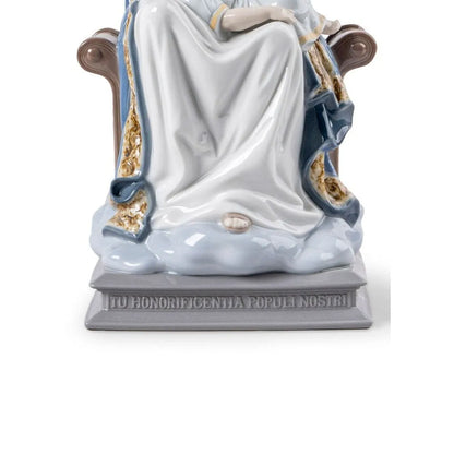 Our Lady Of Divine Providence Figurine (Lladro Special Order)