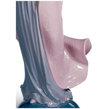 Our Lady With Flowers Figurine (Lladro Special Order)