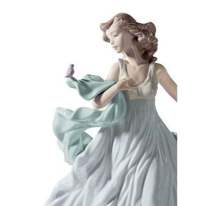 Summer Serenade Woman Figurine (Lladro Special Order)