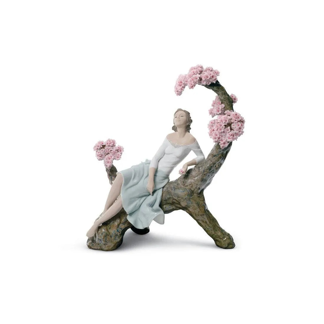 Sweet Scent Of Blossoms Woman Figurine (Limited Edition) (Lladro Special Order)