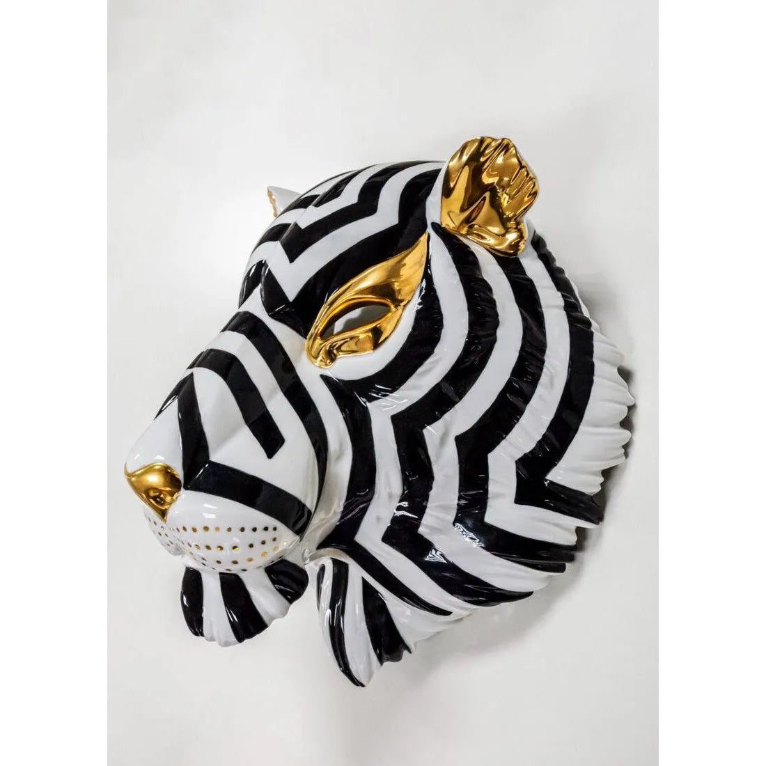 Tiger Mask - Black And Gold (Lladro Special Order)