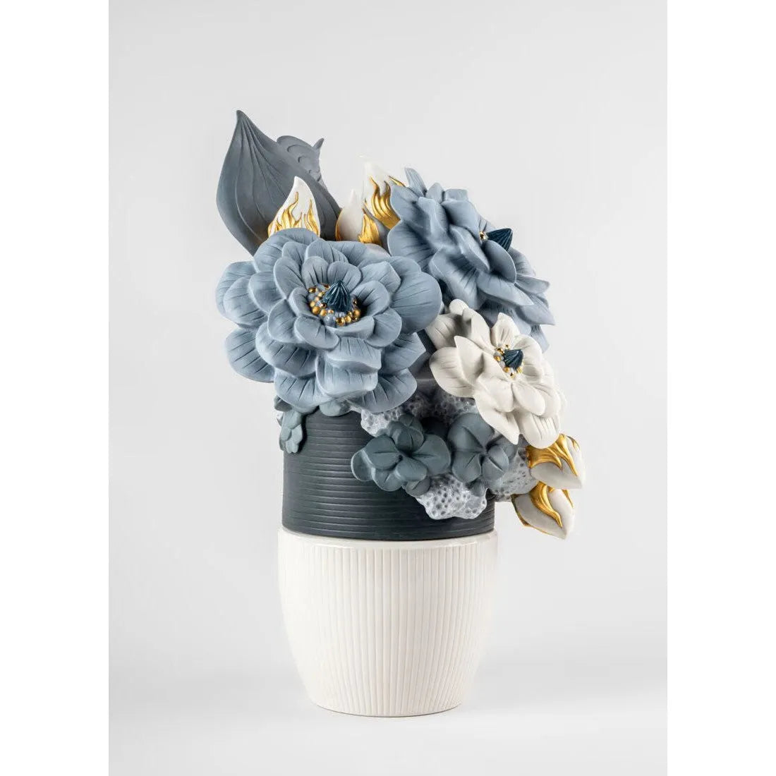 Vase With Flowers - Blue (Lladro Special Order)