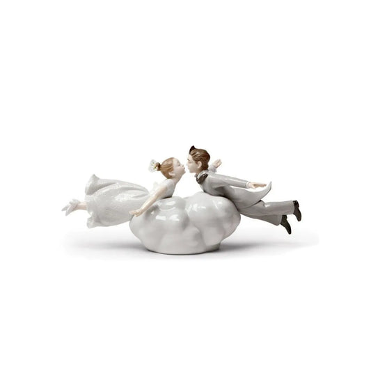 Wedding In The Air Couple Figurine (Lladro Special Order)